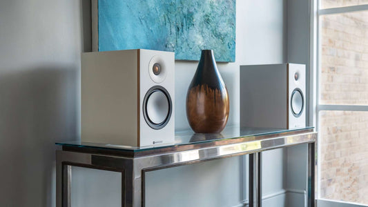  Monitor Audio Bronze 7G speakers
