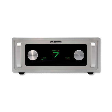 Audio Research Reference 7 Pre-Amplifier