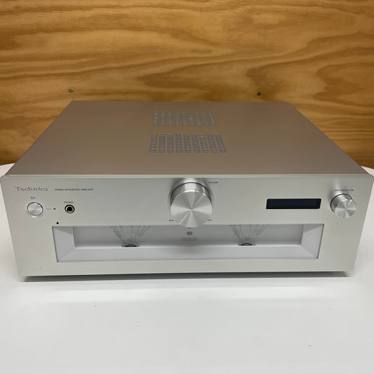 Technics SU-G700 Grand Class Integrated Amplifier Silver (Preloved) - Christchurch